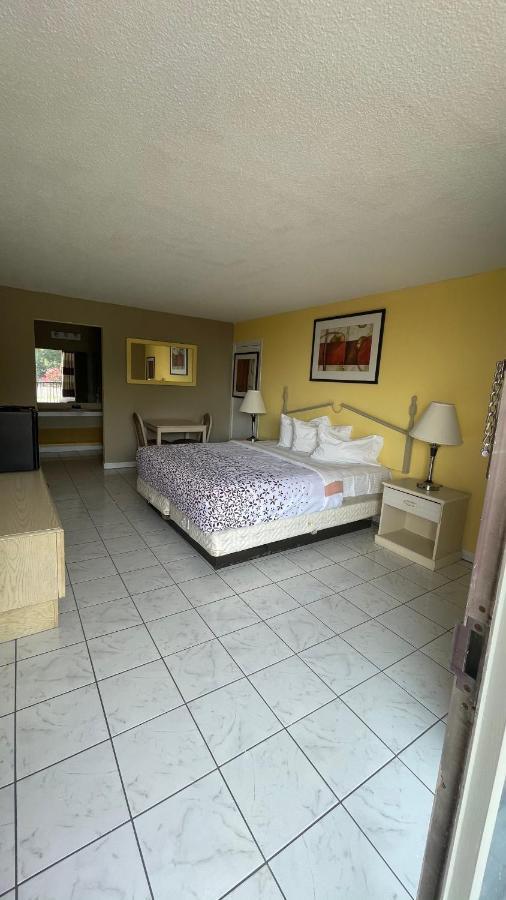 Travelodge By Wyndham Lumberton Dış mekan fotoğraf
